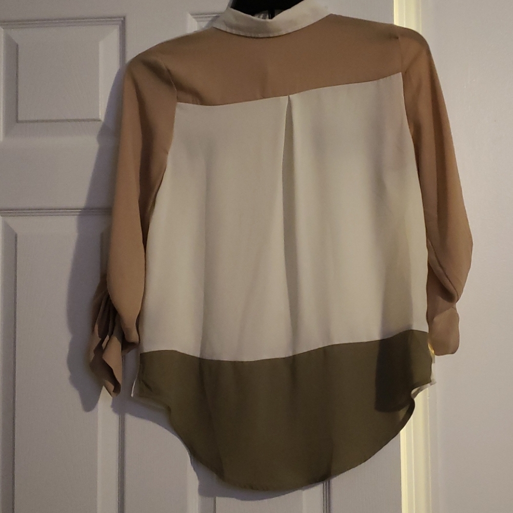 Colorblock blouse - Picture 2 of 2